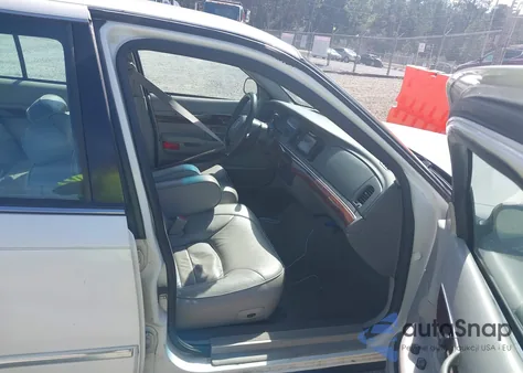 2002 Mercury Grand Marquis Ls z USA, uszkodzony, nr VIN 2MEFM75W02X662264